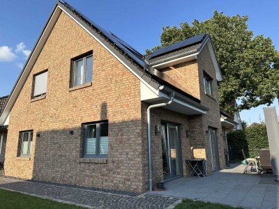 Sonniges, neues Einfamilienhaus zu vermieten