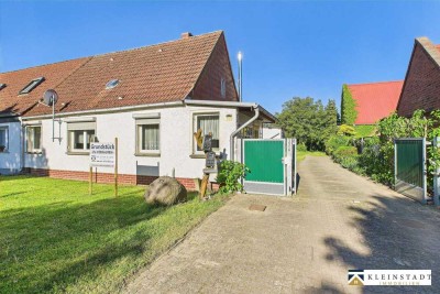 Kleines und Feines Einfamilienhaus mit großem Grundstück in Nitzow