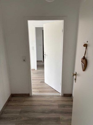Moderne 3-Zimmer-Wohnung mit Balkon in Delmenhorst für Sie renoviert!