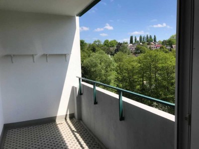 Provisionsfrei für Käufer! Renoviertes Apartment mit Balkon in Wuppertal