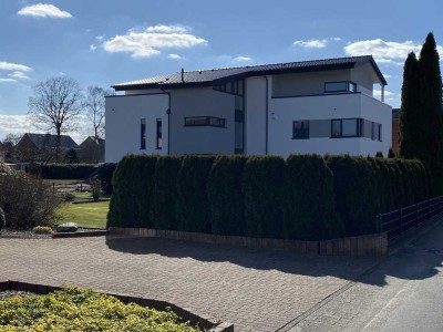 Neuwertige 3-Zimmer-Komfortwohnung mit Balkon in Schloß Holte-Stukenbrock