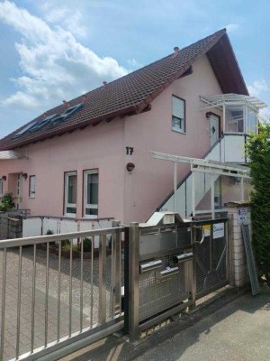 Exklusive 3-Zimmer-Wohnung mit Balkon in Stutensee