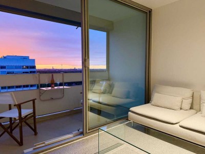 In & über Bogenhausen. Wohnen in der kernsanierten Sunset-Suite.