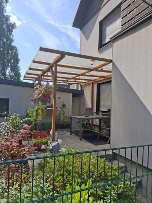 Kleiner Garten, 3 Zimmer Wohnung mit Parkblick