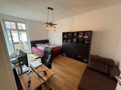 Helle 2-Zimmer-Wohnung mit Balkon