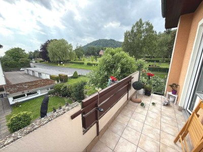 **Komfortable vermietete 2-Zimmer-Eigentumswohnung mit Balkon**