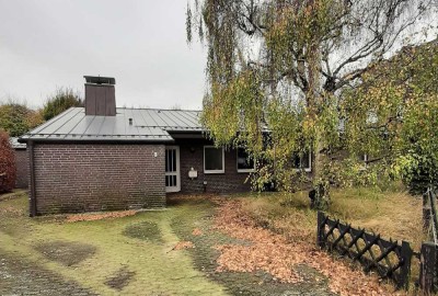 Bungalow mit Einliegerwohnung in Strandnähe