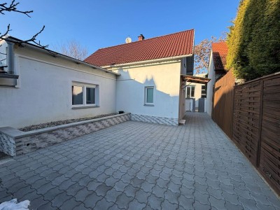 Einfamilienhaus mit Garten zum Vermieten