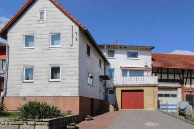 Reihenmittelhaus mit großer Wohnfläche, Garten und charmantem Preis