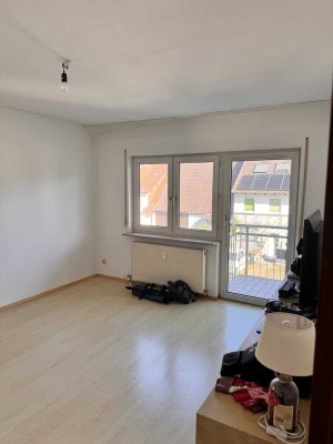 Schöne 2 ZKB in KA-Bulach in kleiner Wohneinheit