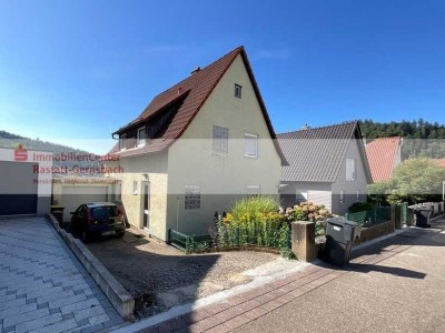 Charmantes Einfamilienhaus mit herrlichem Garten in Gernsbach, Scheuern!