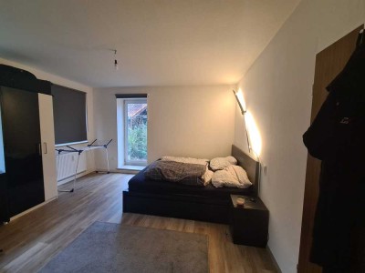 Möblierte Wohnung in ruhiger Lage, Befristet bis zum 31.05.2025