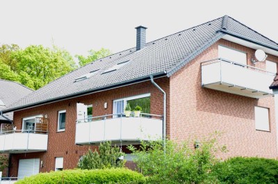 Jöllenbeck: 3-Zi.-Whg. im 2. OG mit Balkon