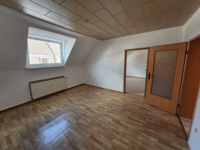 2 Zimmer Dachgeschoss Mietwohung in Duisburg-Marxloh