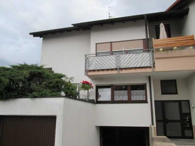 ***...und über mir nur der Himmel***Ein paar Stufen zum Wohnglück***Mieterfreies DG bezugsbereit***