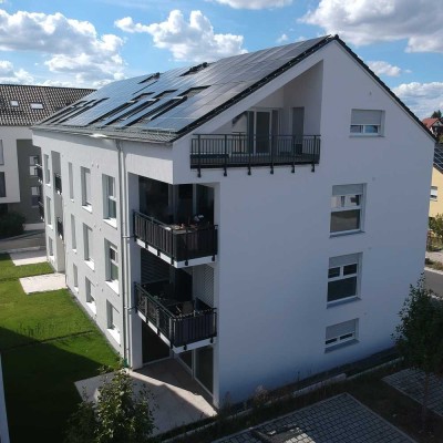 ERSTBEZUG 4-Zimmer Terrassenwohnung mit Gartenanteil – eigene PV-Anlage