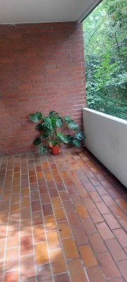 Stilvolle 2-Raum-Hochparterre-Wohnung mit Balkon in Hürth