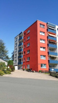 Geschmackvolle 3-Zimmer-Wohnung mit gehobener Innenausstattung mit Balkon und EBK in Bad Salzuflen