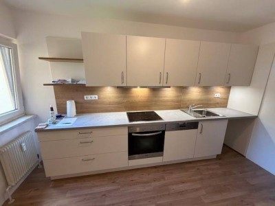 VERGABE LÄUFT BEREITS, bitte nicht mehr Kontaktieren. Neu renovierte Wohnung in Parsch