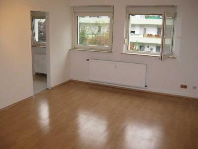 Lev.-Opladen - Gepflegtes und ruhiges Appartement