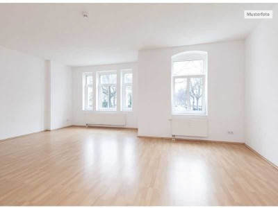 Provi frei 2 Zimmer - Wohnung mit Balkon