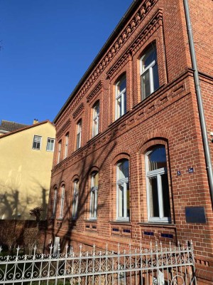 Bestlage - Schöne 3 Zimmerwohnung mit Einbauküche