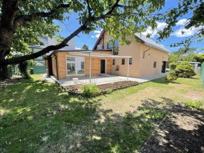 U1 LEOPOLDAU - HAUS MIT GARTEN - 2 SEPARATE WOHNUNGEN ZUR ALLEINNUTZUNG - IDYLLISCHE GRÜNLAGE - UNBEFRISTET