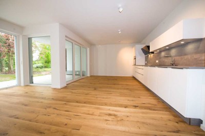 Traumschöne lichtdurchflutete Terrassen-Wohnung mit Top-Ausstattung