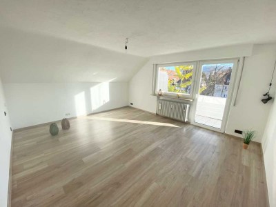 Gemütliches Dachgeschossflair in ruhiger Anliegerstraße