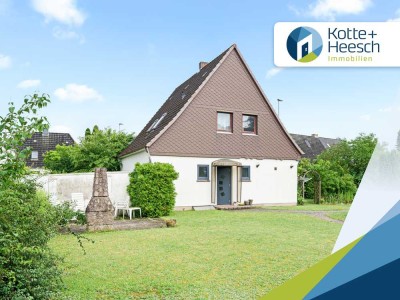 Einfamilienhaus mit sechs Zimmern auf großzügigem Grundstück in Einfeld