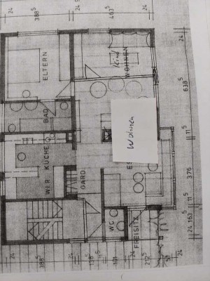 840 € - 84 m² - 3.0 Zi.