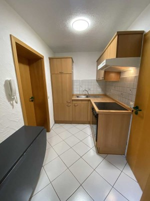 Geschmackvolle, gepflegte 1-Zimmer-Erdgeschosswohnung / Pendlerwohnung in Neresheim-Elchingen