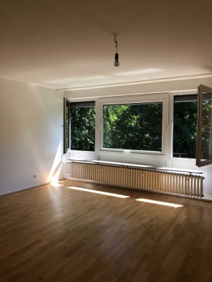 Exklusive 2-Zimmer-Wohnung mit gehobener Innenausstattung in Köln Bayenthal