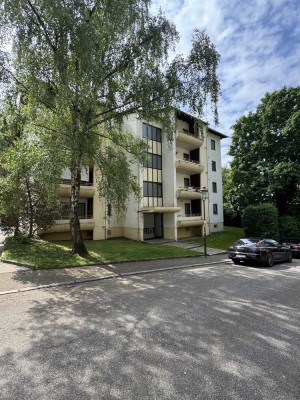 Sehr schöne neu sanierte 2 Zimmer-EG/HP-Wohnung - WEINBERGSTR 54 BADEN-B KERNSTADT