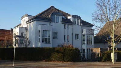 helle großzügige 2-Zimmerwohnung