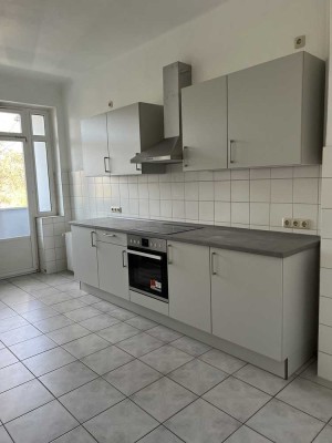 4-Zimmer Wohnung mit Balkon