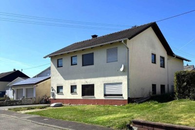 Wohnhaus mit 2 Einheiten in bevorzugter Ortslage!