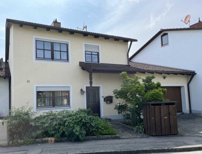Reihenmittelhaus mit Wintergarten für die große Familie in 85469 Walpertskirchen