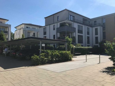 Helle 2-Zimmer Wohnung mit Balkon in Sulzbach (Taunus)/Grenze Bad Soden
