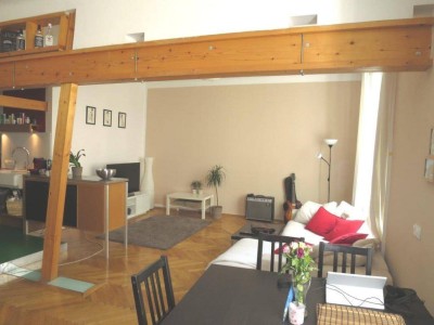 1-Zimmer-Wohnung, Altbau, 2. Liftstock