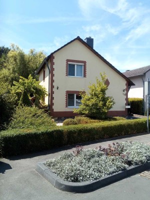 Privatverkauf von freistehendem Einfamilienhaus in Weilerswist( Groß-Vernich)