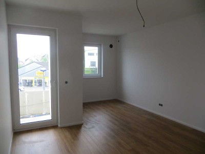 Helle und freundliche 2 ZKB im EG mit Terrasse