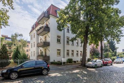Großzügige 1-Raum Wohnung mit Balkon in Dresden-Cotta!