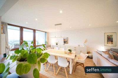 **Schönes Wohnen: Liebevoll kernsanierte 3 Zimmer-ETW bietet höchsten Wohnkomfort & Panoramablick**