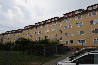 Kapitalanlage! Top vermietete Dachgeschosswohnung mit Loggia in bester Lage!