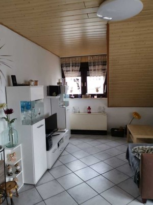 Schöne 2-Zimmer-Dachgeschosswohnung mit Balkon in Eppingen