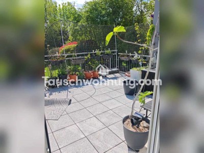 Tauschwohnung: Riesen Balkon, EBK und 3 ParteienHaus