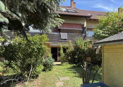 Attraktive 2-Zimmer-Wohnung mit großer Sonnenterrasse & Garten – bezugsfrei