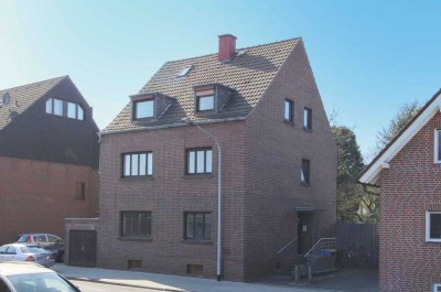 MFH mit 3 Einheiten und Entwicklungspotenzial - Vielseitige Immobilie in urbaner Lage