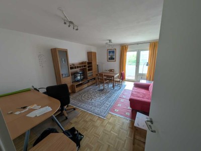 Exklusive, möblierte 2-Zimmer-Wohnung mit gehobener Innenausstattung mit EBK in Offenbach am Main